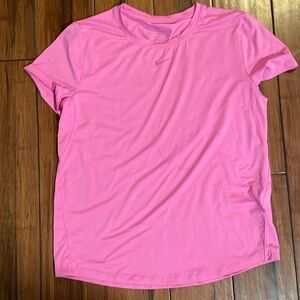 Pink Nike shirt (Small Womens)